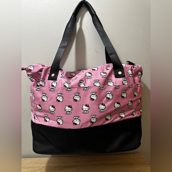 Sanrio Hello Kitty Pink Duffel Bag Carry On Overnight Travel Pink Tote - Picture 5 of 16